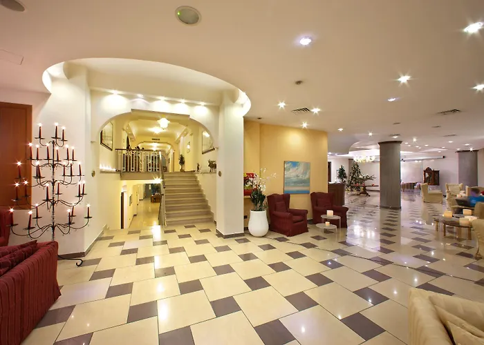 울리세 디럭스 소렌토