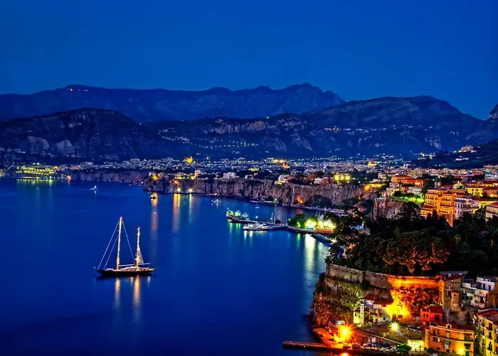 울리세 디럭스 호텔