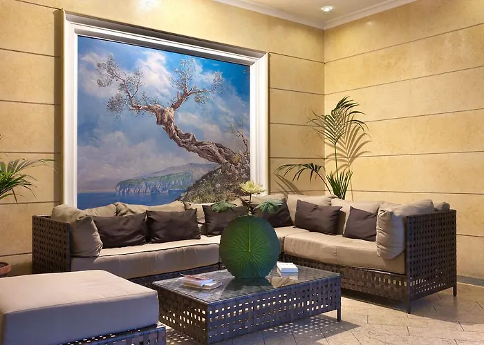 울리세 디럭스 3* 소렌토