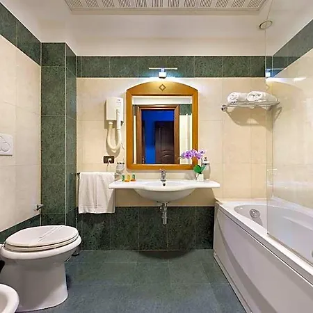 Hotel Ulisse Deluxe Półwysep Sorrentyński