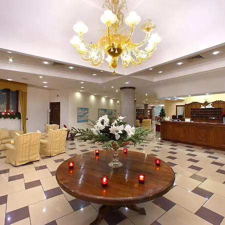 Ulisse Deluxe Отель Сорренто