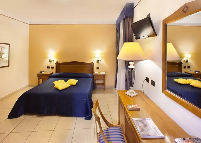 Ulisse Deluxe 3* Península Sorrentina